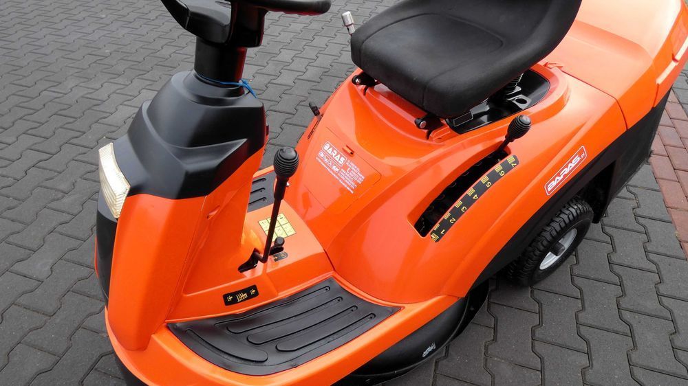 Traktorek kosiarka Dolmar Briggs&Stratton (040306.5) - Baras