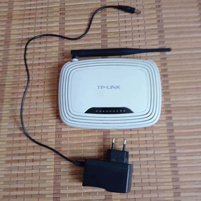Роутер TP-Link модель TL-WR740N