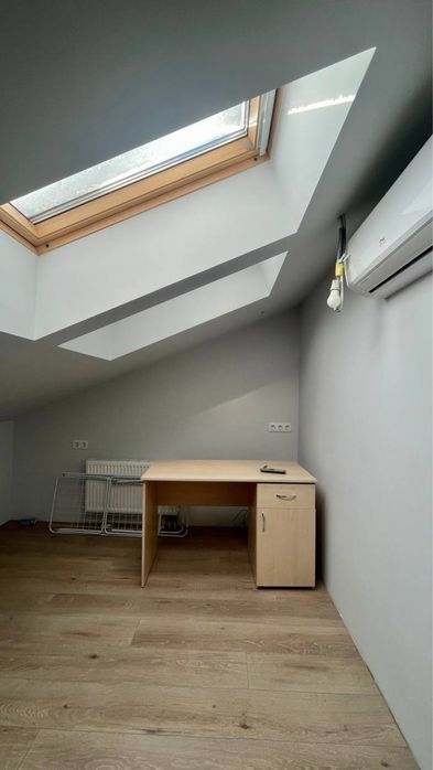 Продам СУЧАСНИЙ УКОМПЛЕКТОВАНИЙ ТАУНХАУС з ділянкою, Дослідна станція