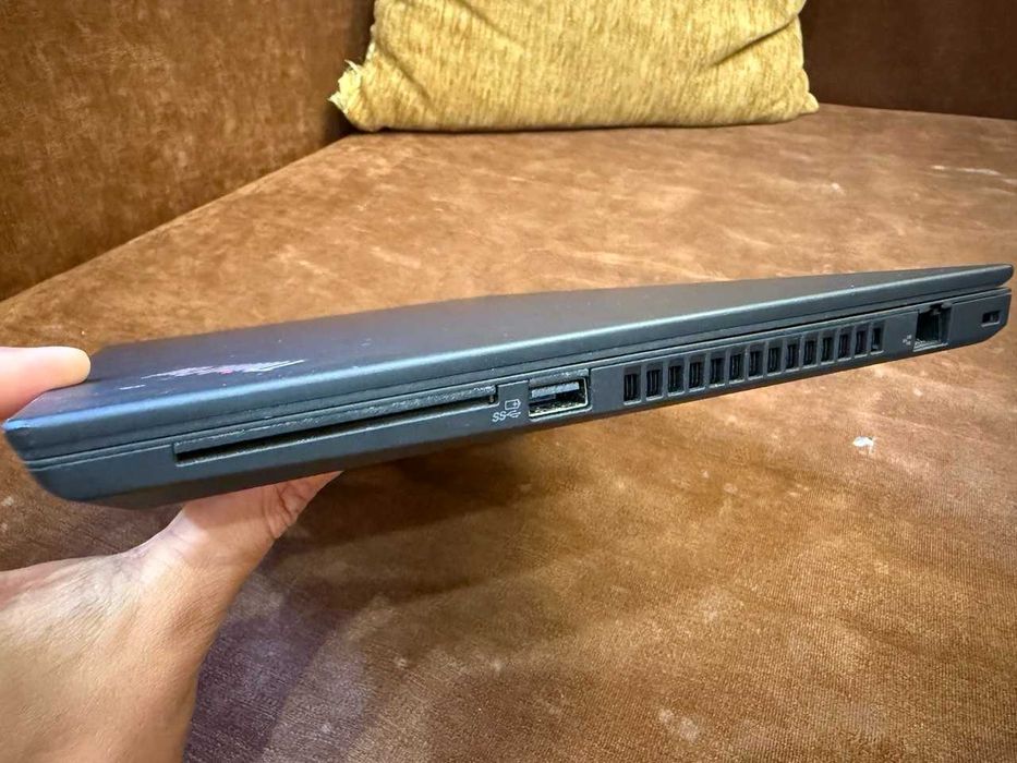 Lenovo ThinkPad P14s Gen 2 / I5-1165G7 / 8gb-DDR4 / SSD-512gb / n-vidia T500 318 циклів
