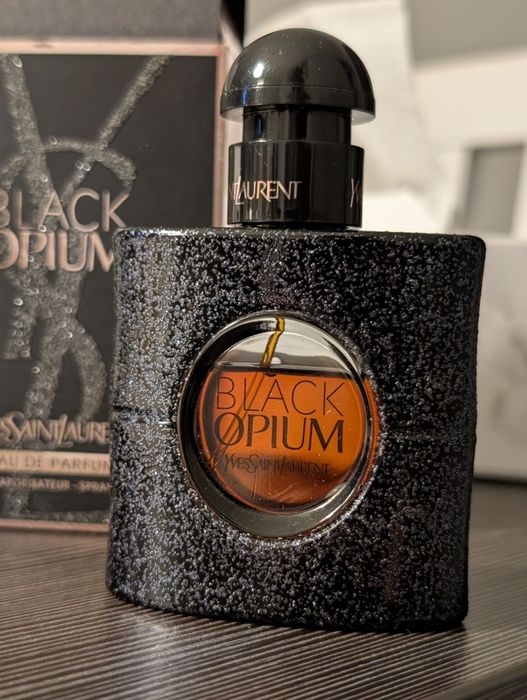 Yves Saint Laurent Black Opium