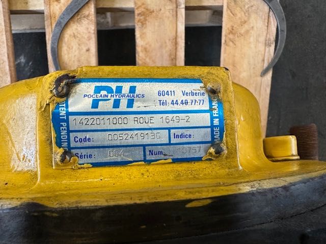 SILNIK hydrauliczny poclain duży do wiertnicy