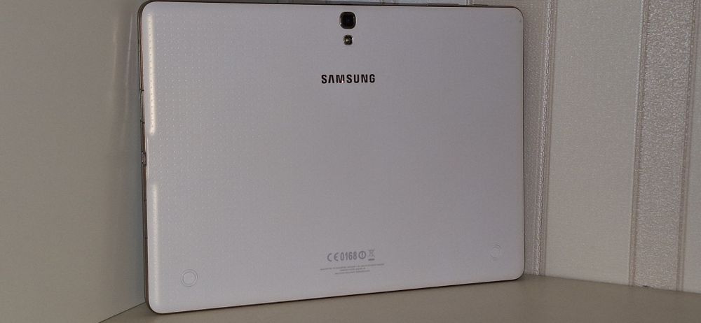 Планшет Samsung Galaxy Tab S 10.5"  Super AMOLED Android 10 YouTube Wi-Fi LTE SIM card