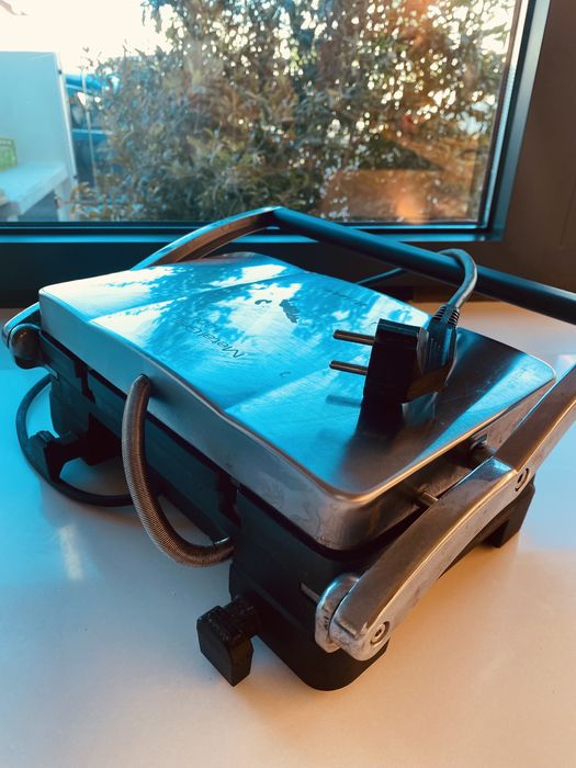 Grelhador / Sandwicheira Ariete Metal Grill 1200