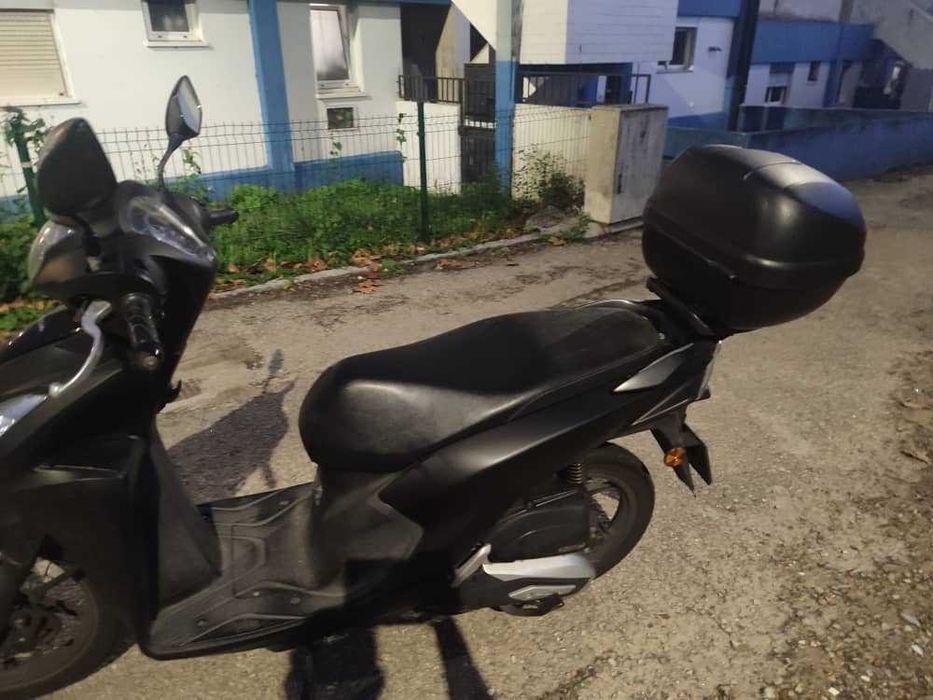 Honda Vision 110 | Excellent Condition | Top Box Included, 49,315 km – Ready to Ride