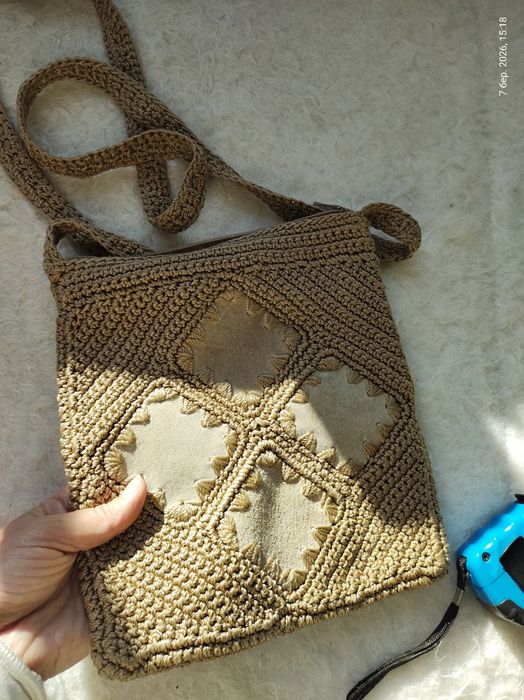 Плетена сумка кросбоді