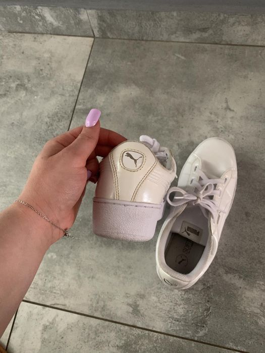 Buty sportowe damskie  firmy Puma