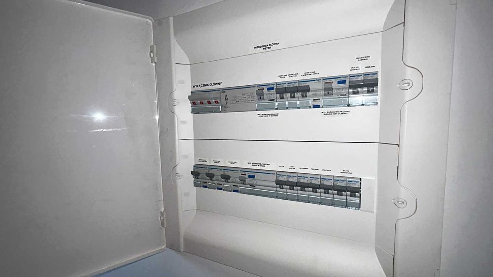 Elektryk - oferuję usługi elektryczne