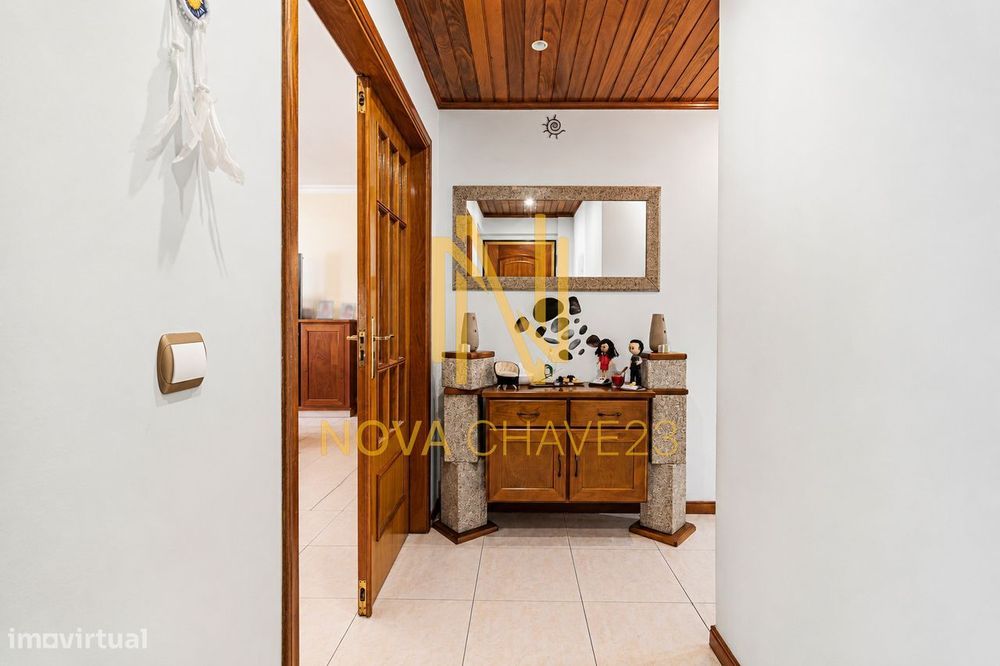Apartamento com Suíte nas Campinas REMODELADO – 117,75 m² | 2.º Andar