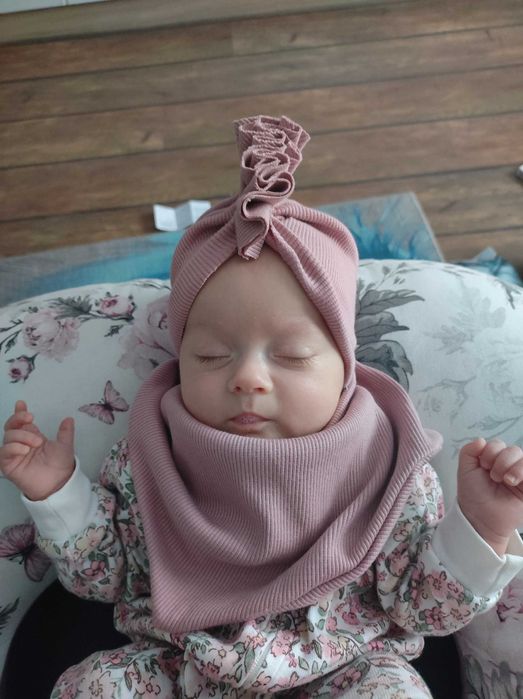 Komplet niemowlęcy czapka i chusta obw. 36/40 cm