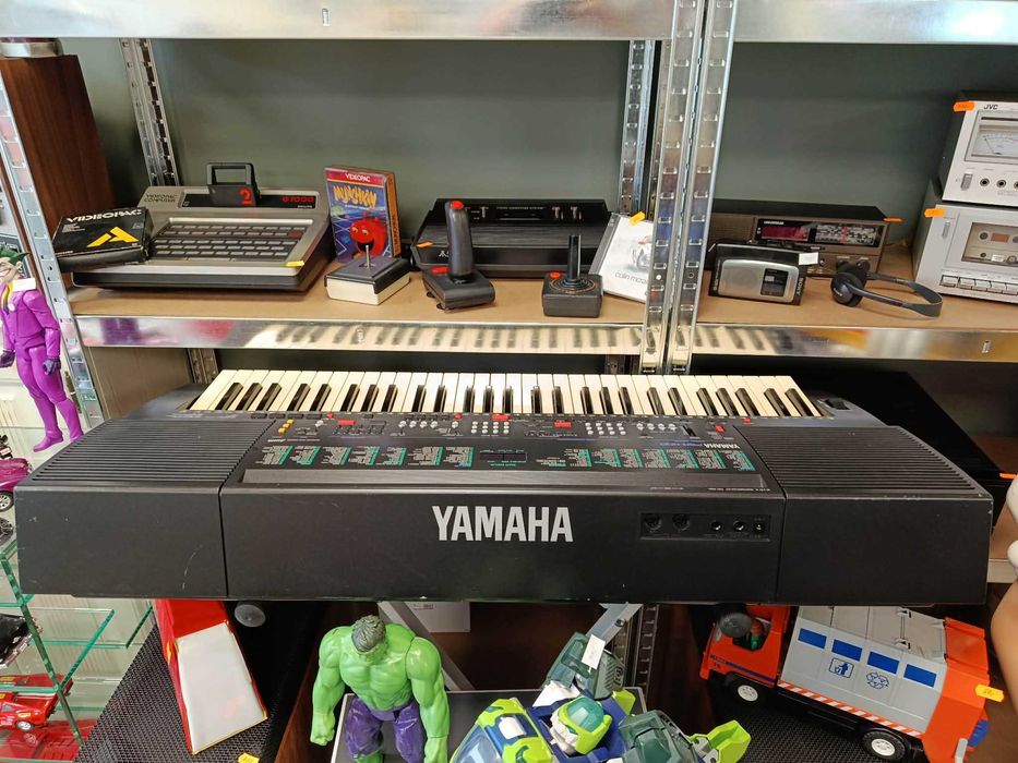 Keyboard YAMAHA PSR-400 + Statyw + Pedał