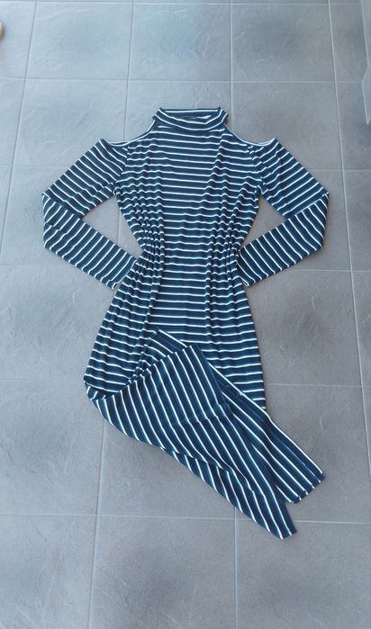 Sukienka długa maxi prążkowana odkryte ramiona rozcięcie 44 XXL