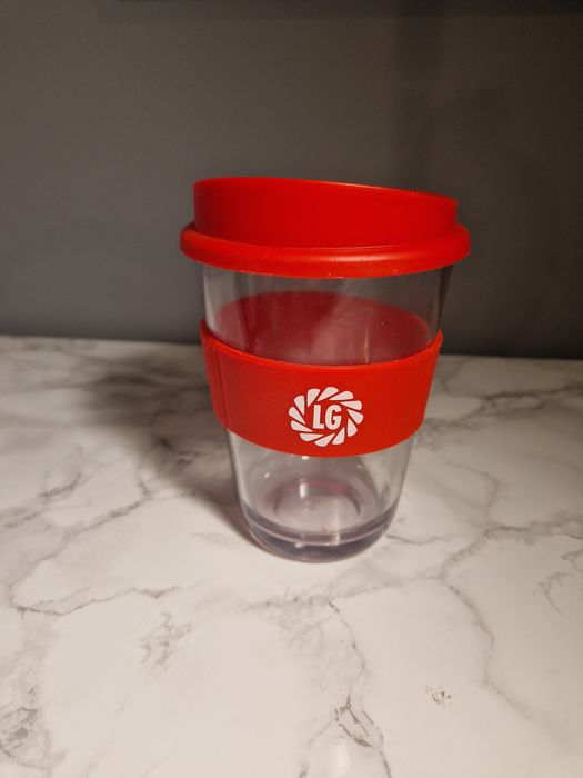 Plastikowy kubek podróżny 300ml