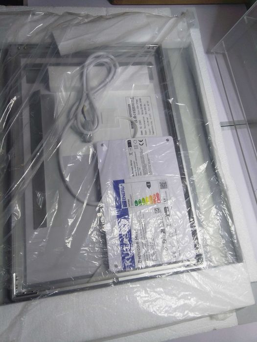 Espelho Led 98€. Oportunidade