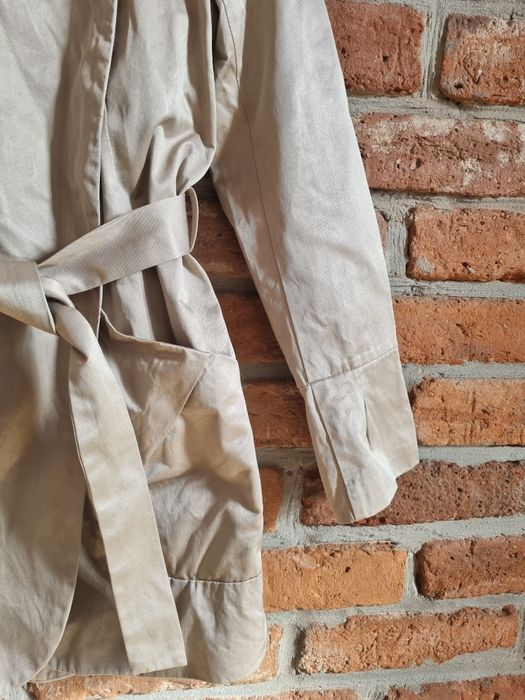 Beżowy płaszcz * Vila