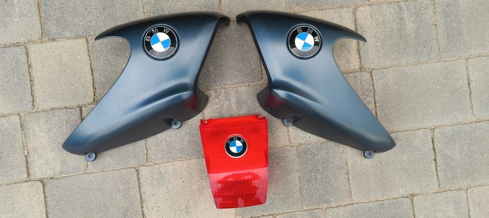 Boczne owiewki oraz tylna lampa BMW 1150r