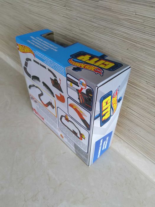NOWY HW Tory Zestaw Do Rozbudowy Hot Wheels + Autko MATTEL