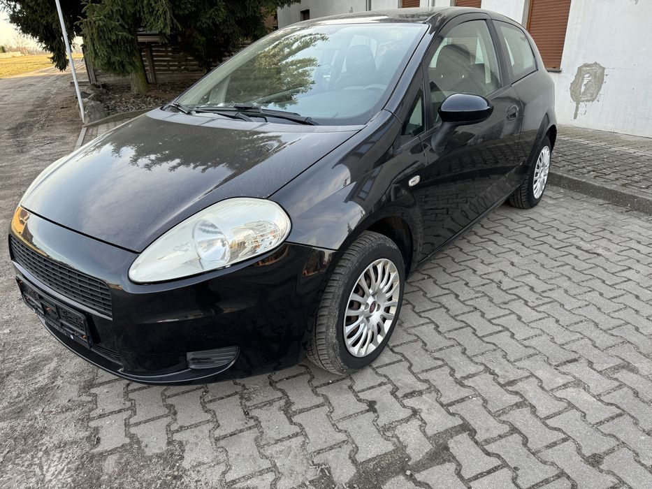 Fiat Grande Punto 1,4ben 2006r clima import De