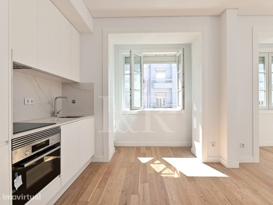 Apartamento T0 com terraço, em Arroios, Lisboa