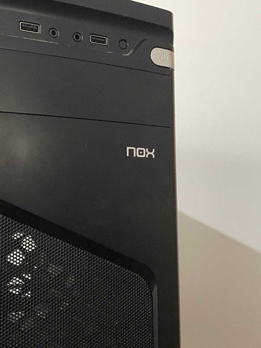 NOX ATX Computer Tower446672643251906563