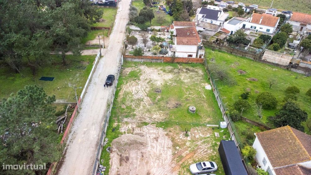 Terreno Urbano para Construção de Moradia