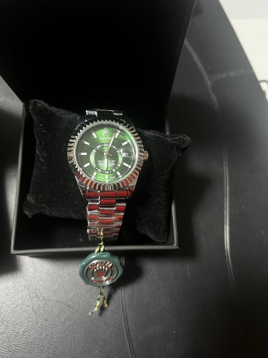 Varios relogios preco é de cada um