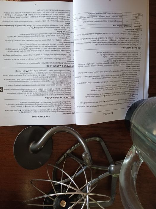 5 peças Batedeira e Liquidificadora Russel Hobbs 2640 56