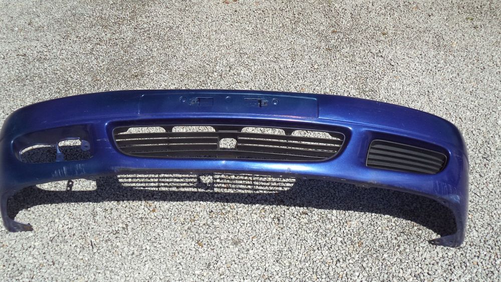 Para-choques frente Toyota Corolla ano 1998 a 2001