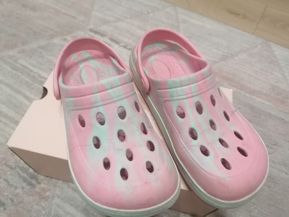 Buty dziewczęce rozm 35