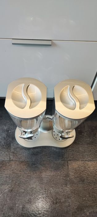 Dual Cereal Dispenser436680803851315203