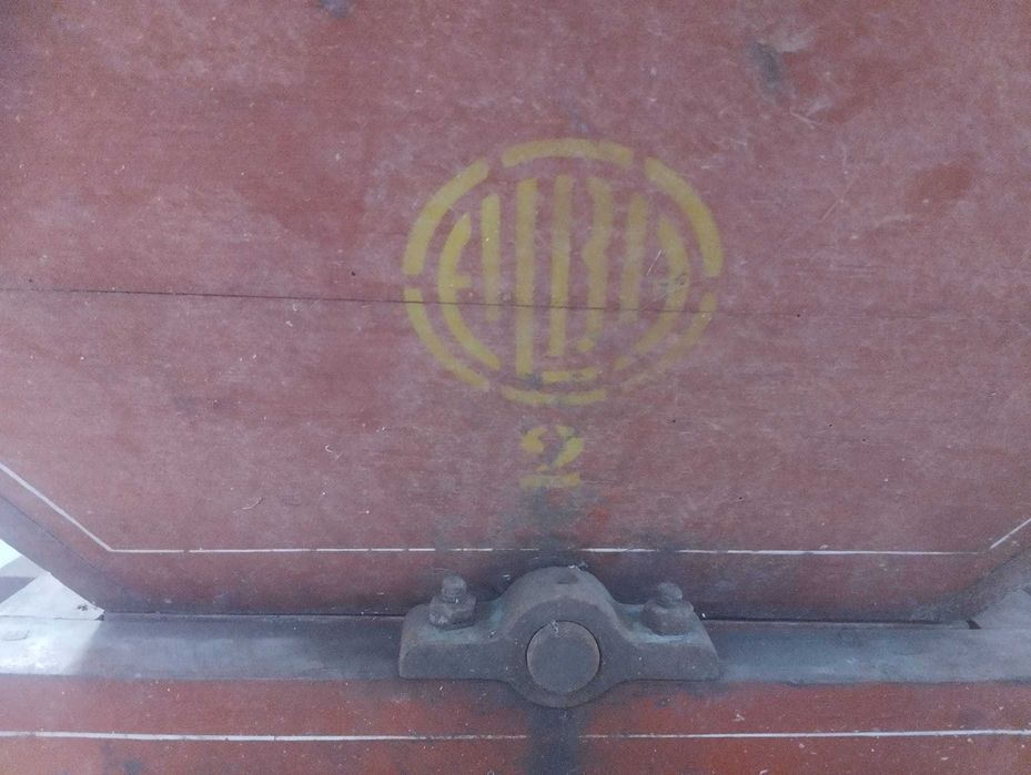 Relador / esmagador de uva