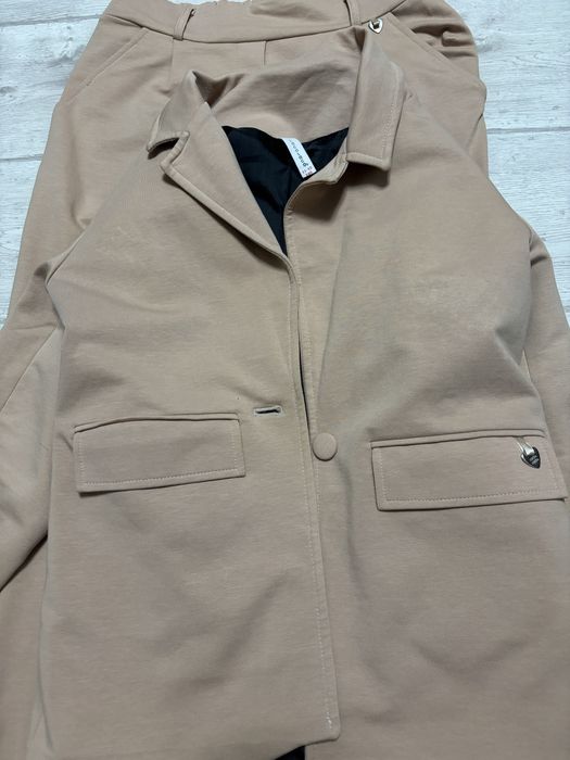 Дитячий діловий костюм(шкільний)