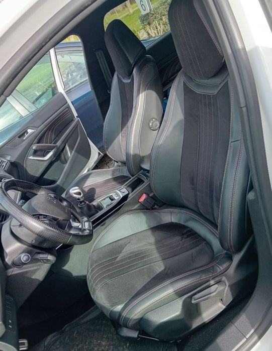 Peugeot 308 1.6cc gtline 120cv