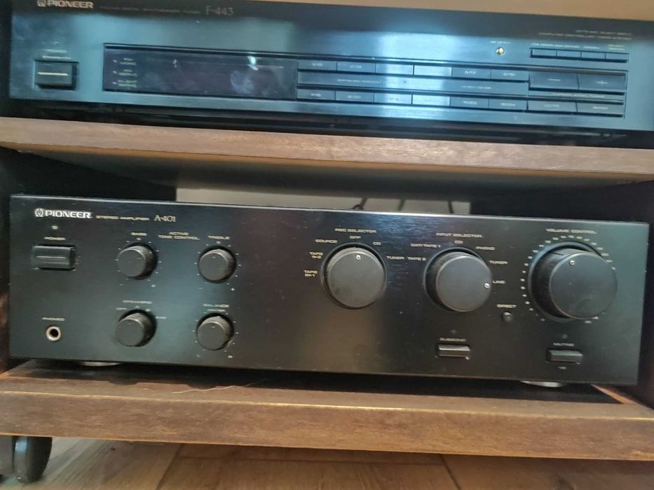 Tuner Pioneer F-443