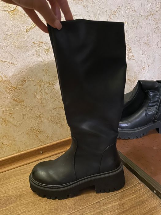 Чобітки жіночі чорні