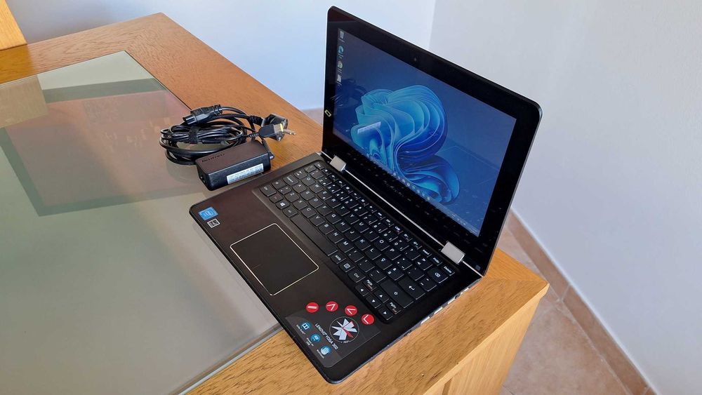 Lenovo Yoga 300-11 Touch- N3060 1.6GHz- 4GB Ram- SSD 240GB- Win11