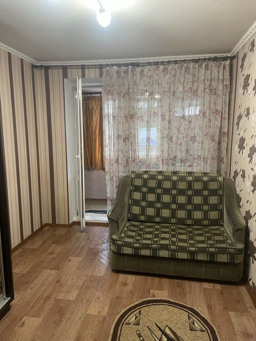 Здаю кімнату в гуртожитку