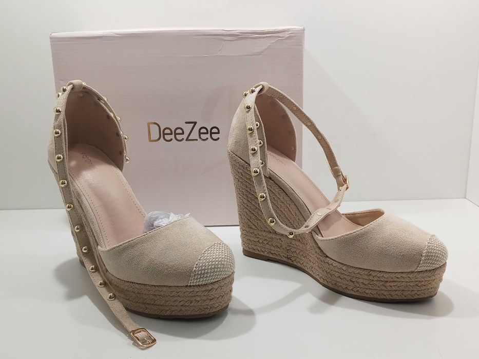 Buty damskie  Firmy DeeZee roz 39