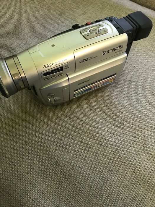 Відеокамера Panasonic VZ15