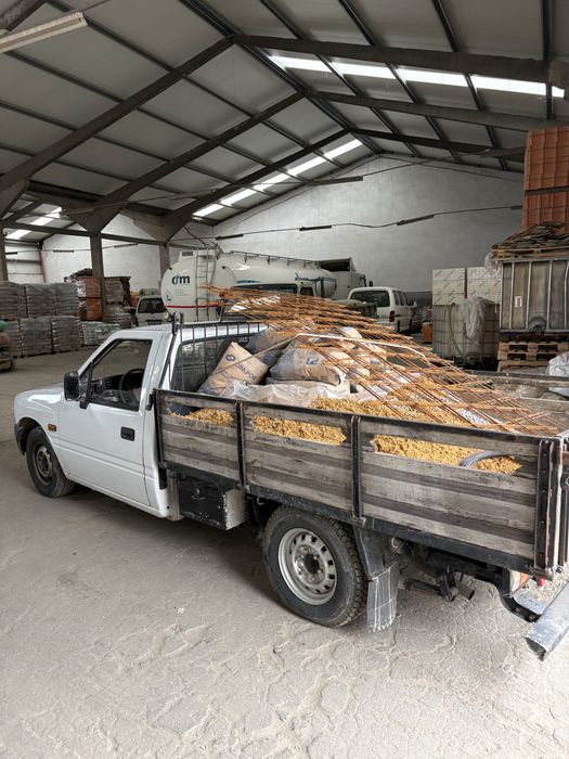Transportes/ fretes carrinha
