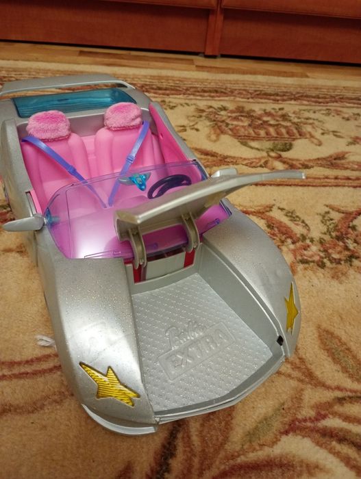 Samochód dla lalek Barbie