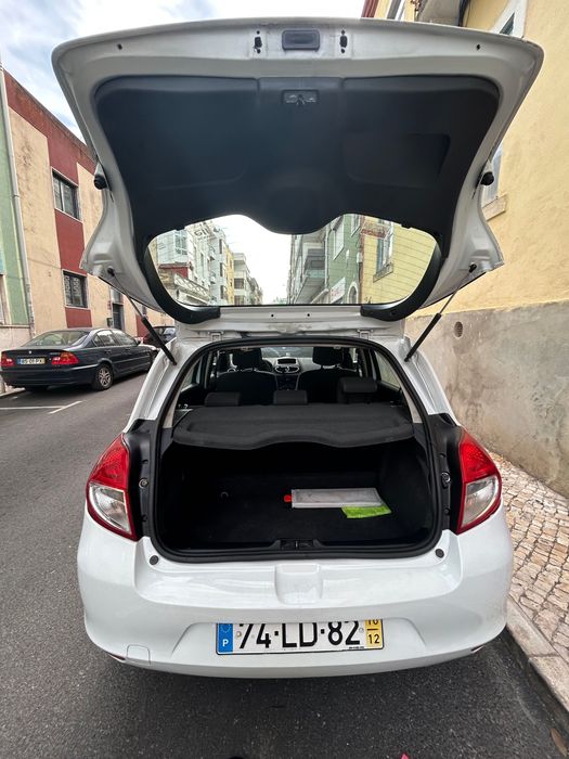 Renault Clio — fotografia 7