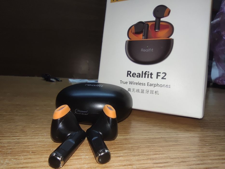 Новые беспроводные наушники Realfit F2 TWS — Bluetooth 5.3, Bass Boost