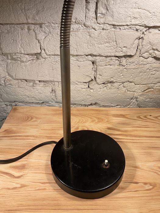 Zabytkowa lampa Kaiser Idell model 6561