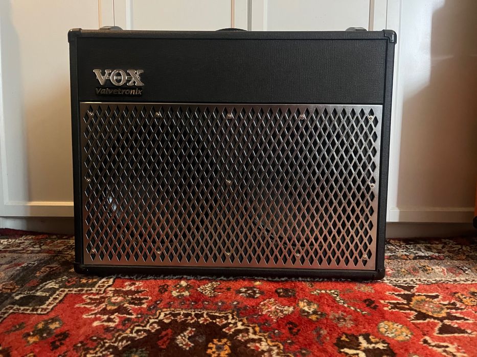 Amplificador de Guitarra Vox AD100VT