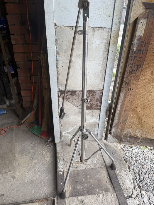 Стойка для тарелок ,барабаны