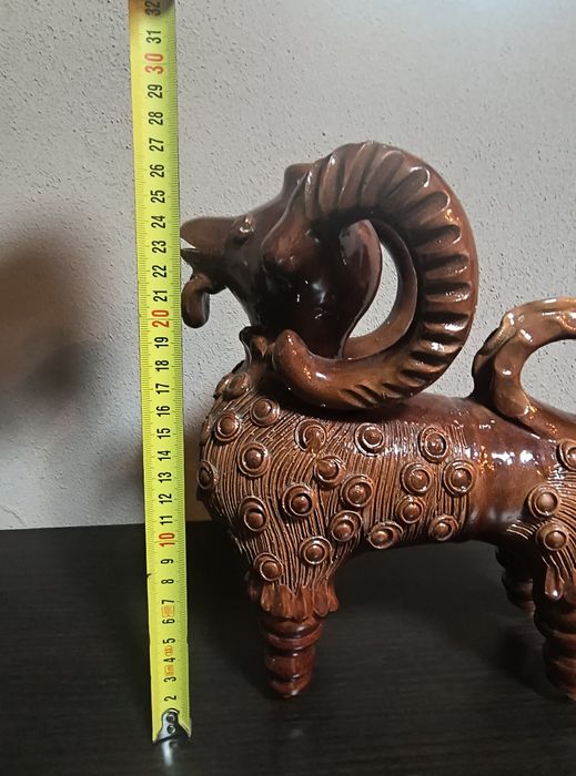 Баранчик штоф майоліка великий