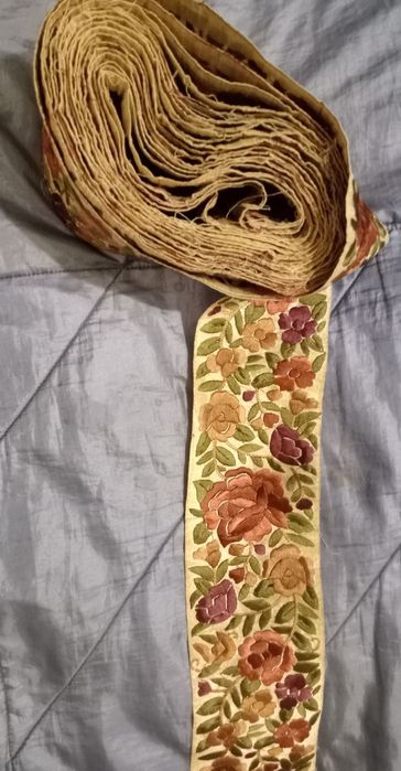 Продаю  Вишиванку.