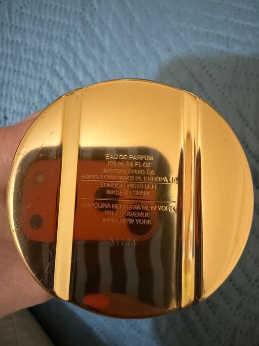 Perfume Burning Rose Carolina Herrera