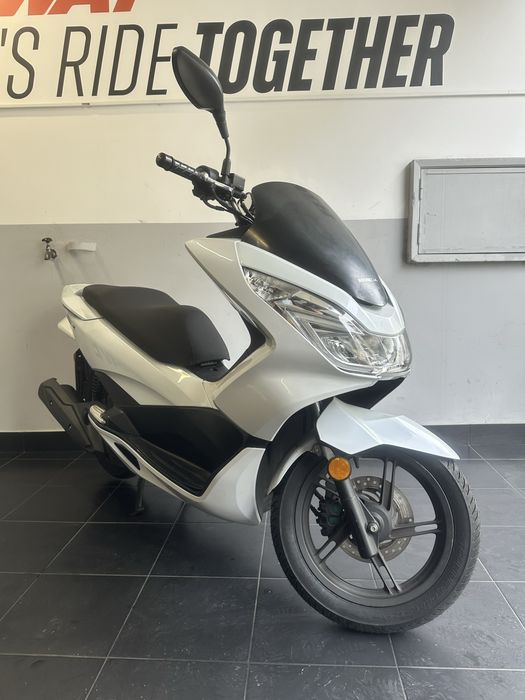 Honda pcx (18 meses garantia)